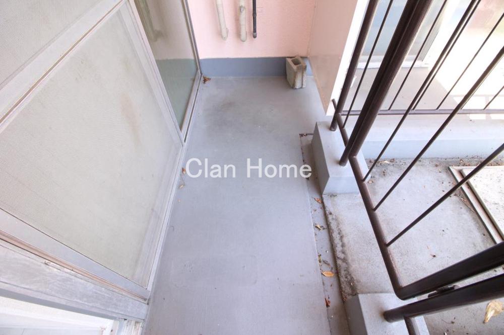 20/30 バルコニー