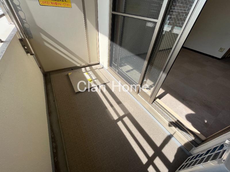 20/30 バルコニー