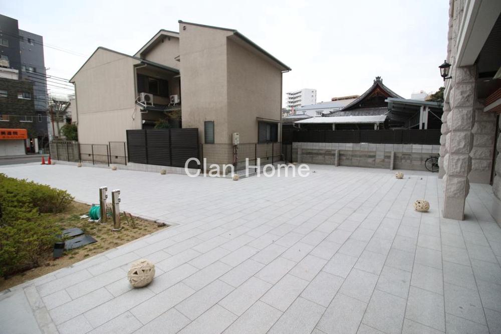 29/30 エントランス