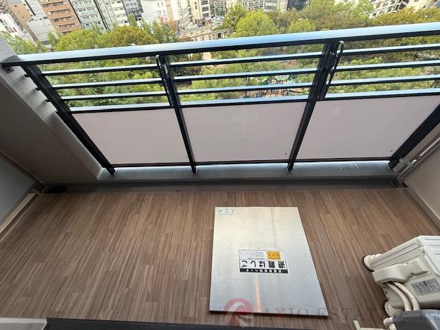 21/30 バルコニー