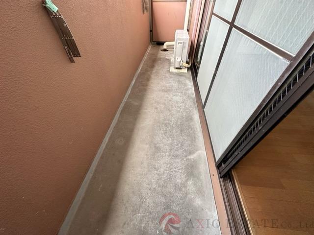 21/30 バルコニー