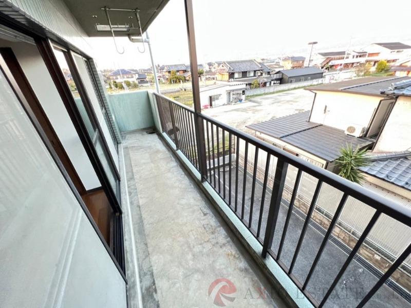 22/30 バルコニー