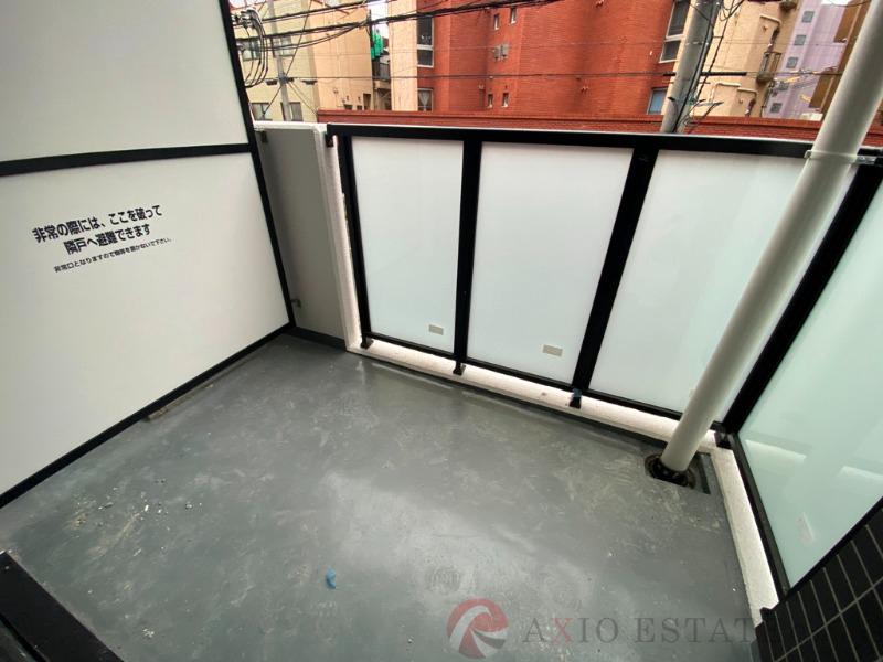 21/30 バルコニー