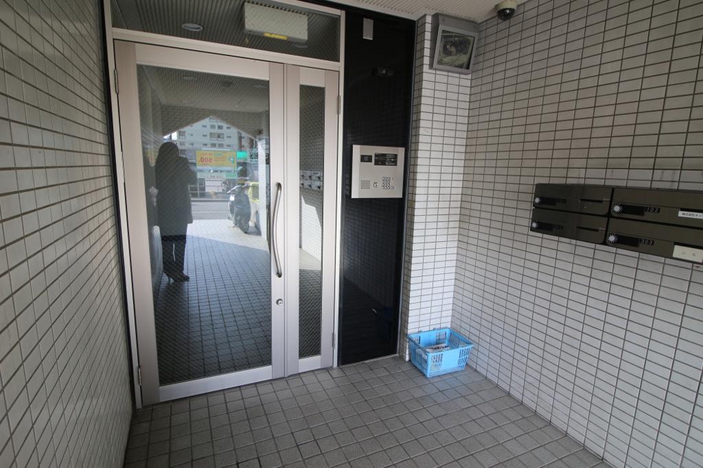 29/30 エントランス