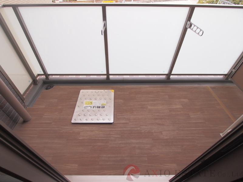 21/30 バルコニー