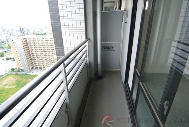 21/30 バルコニー