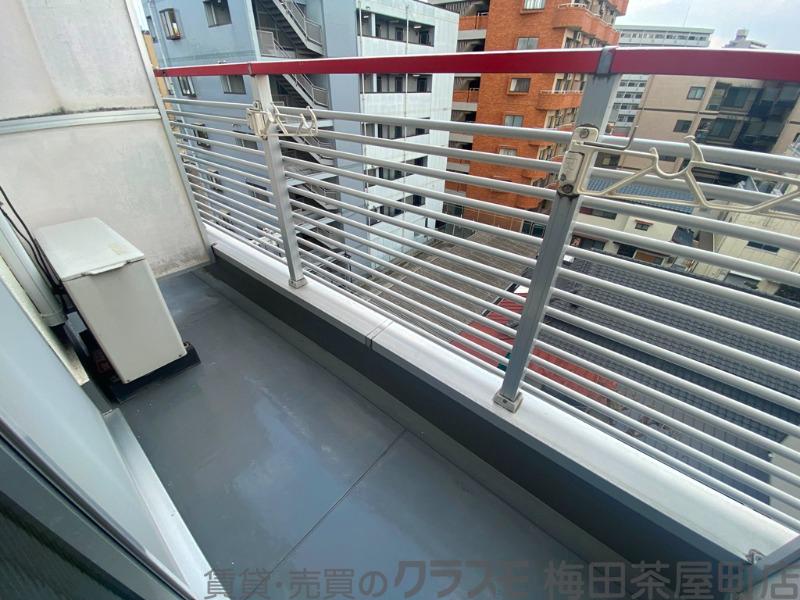 23/30 バルコニー