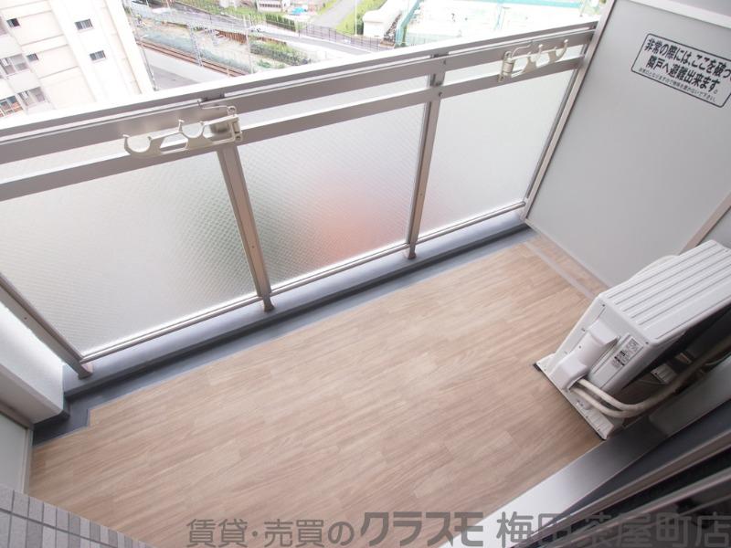 25/30 バルコニー