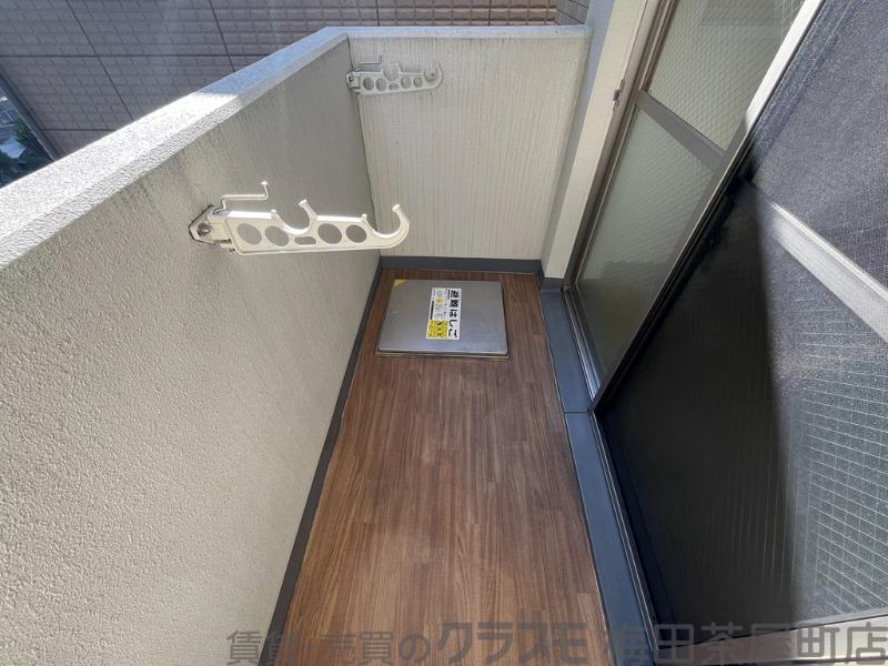 21/30 バルコニー