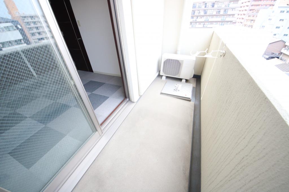 17/30 バルコニー