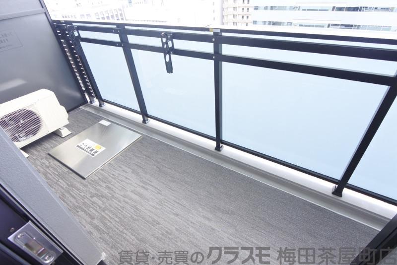 25/30 バルコニー