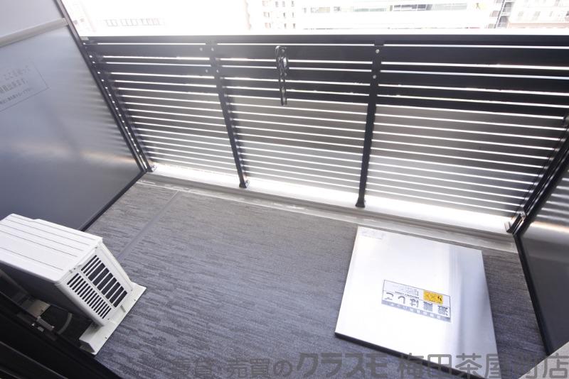 23/30 バルコニー