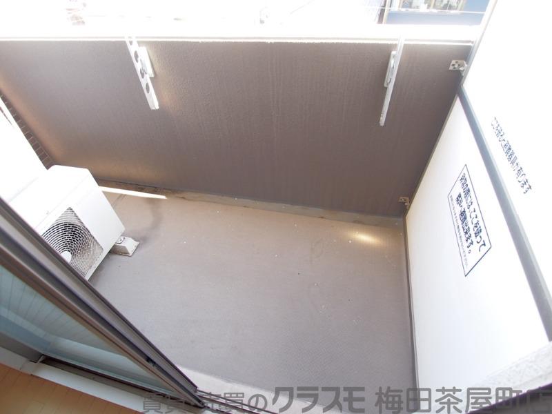 21/30 バルコニー