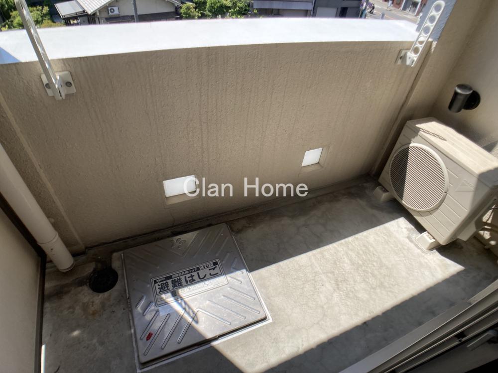 22/30 バルコニー