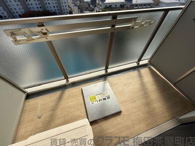 21/30 バルコニー