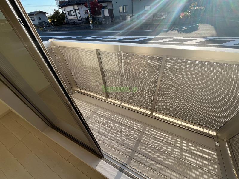 18/27 バルコニー