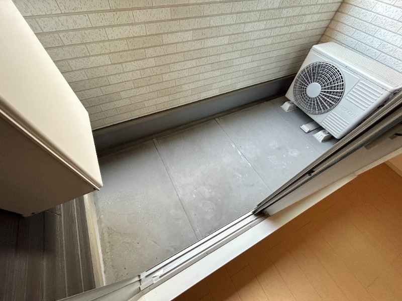 21/30 バルコニー