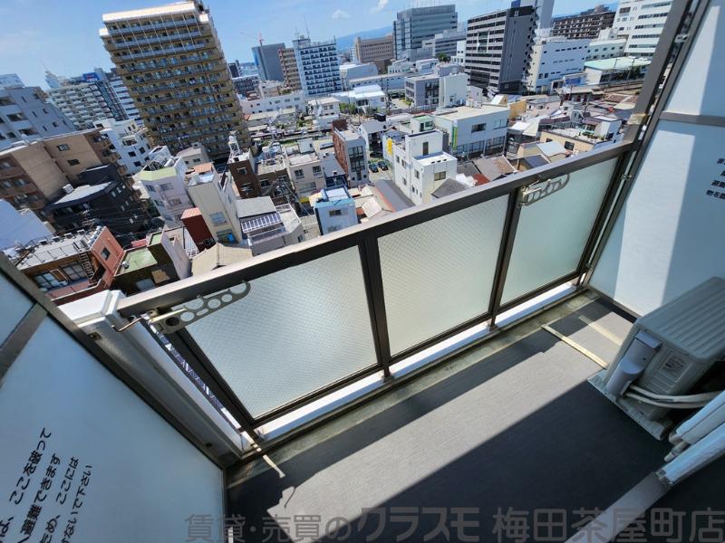 21/30 バルコニー