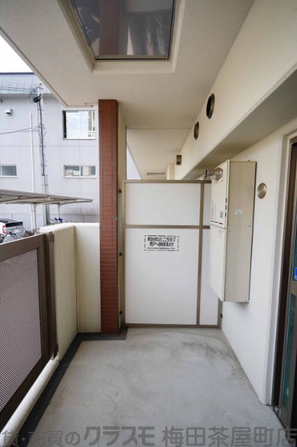 21/30 バルコニー