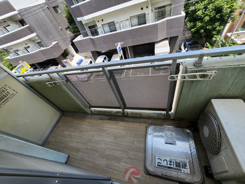 21/30 バルコニー