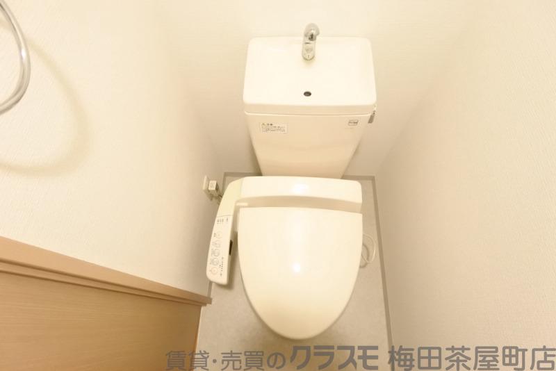 20/30 トイレ