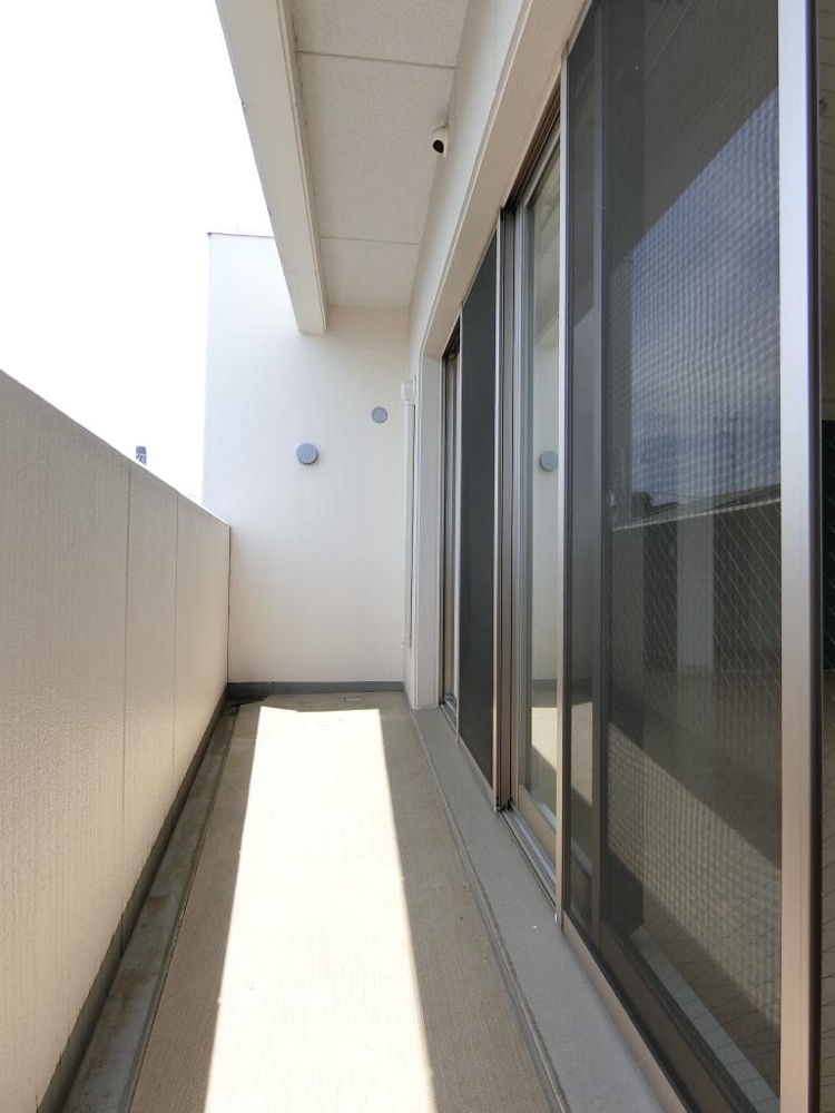 22/30 バルコニー