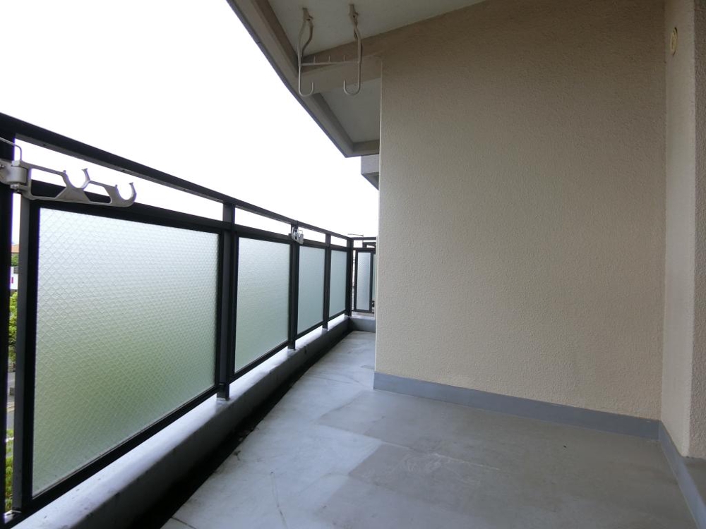 20/30 バルコニー