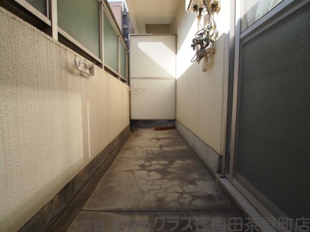 23/30 バルコニー