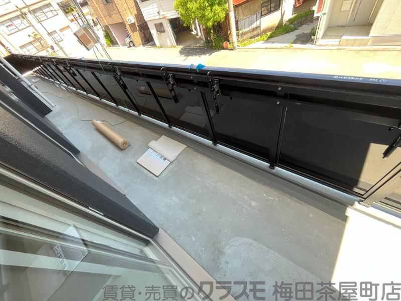 25/30 バルコニー