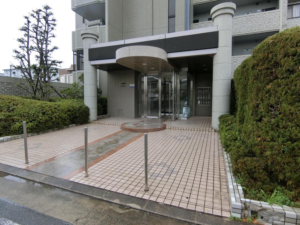 3/6 エントランス