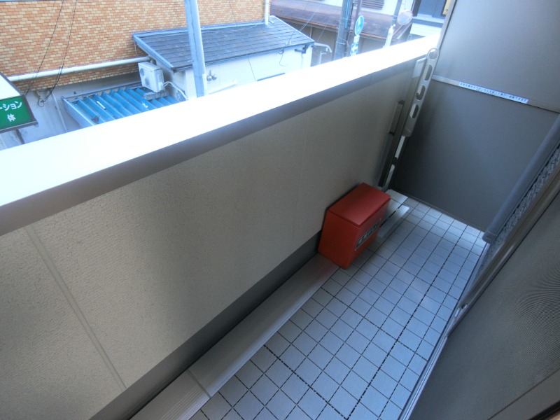 19/30 バルコニー