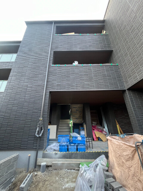 25/30 エントランス