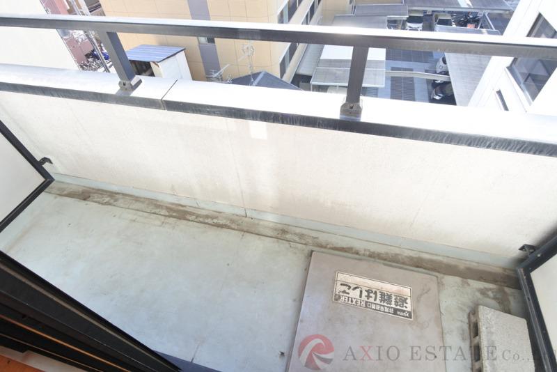 21/30 バルコニー