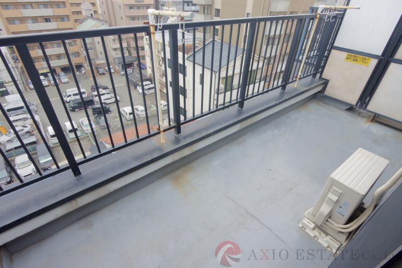 23/30 バルコニー