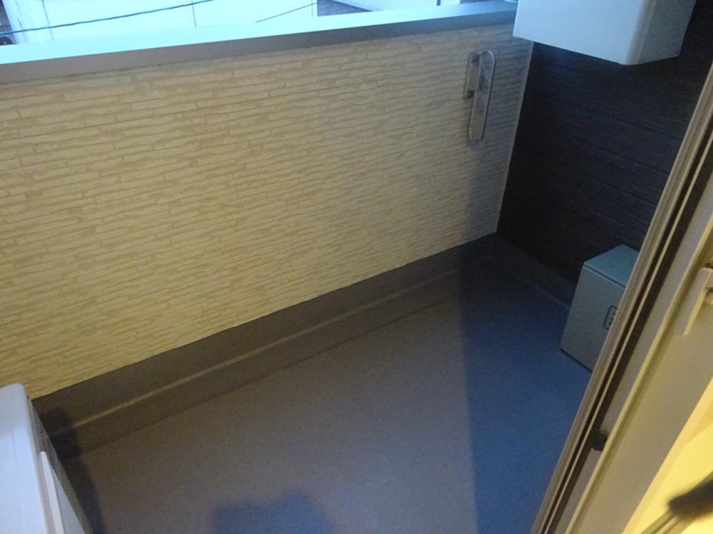 20/30 バルコニー