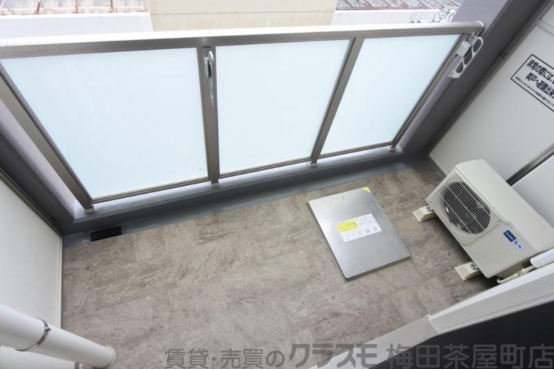 21/30 バルコニー