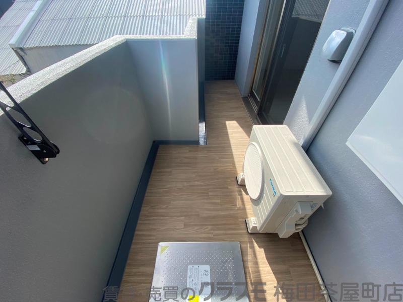 21/30 バルコニー