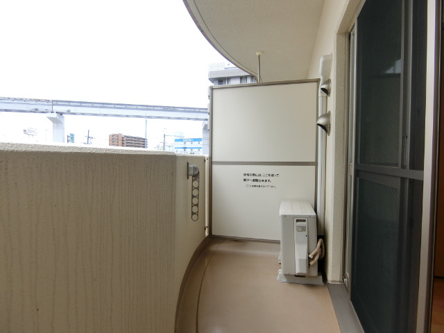 21/30 バルコニー