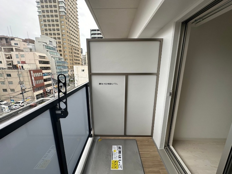 21/30 バルコニー