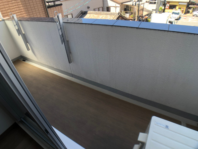 20/30 バルコニー