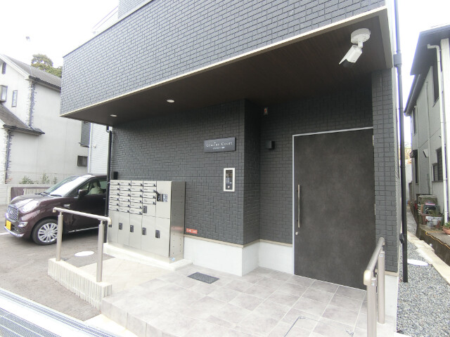 3/5 エントランス