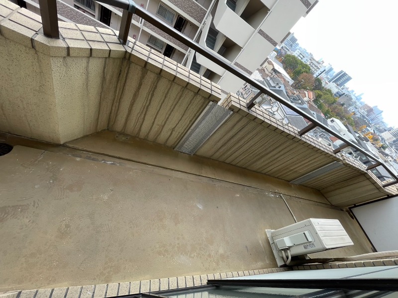 20/30 バルコニー