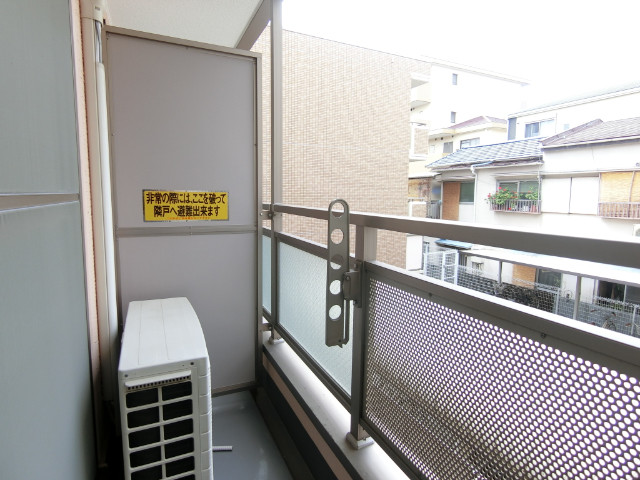 19/30 バルコニー