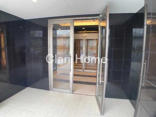 4/5 エントランス