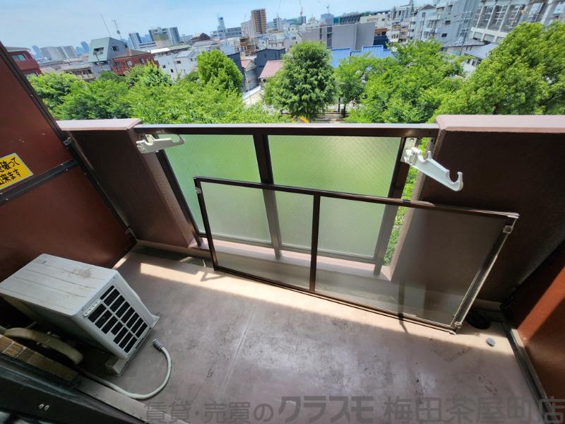 22/30 バルコニー