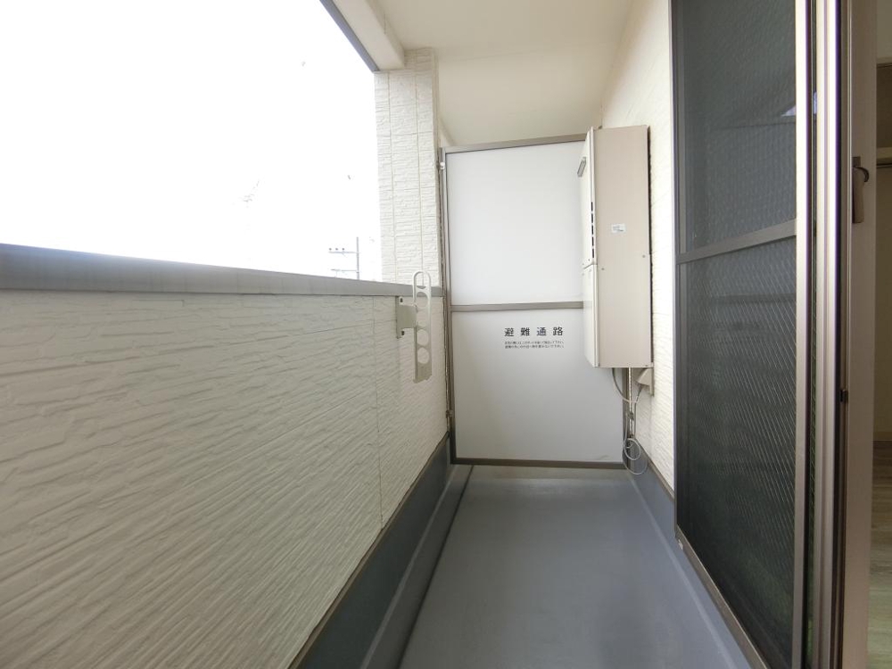 19/30 バルコニー