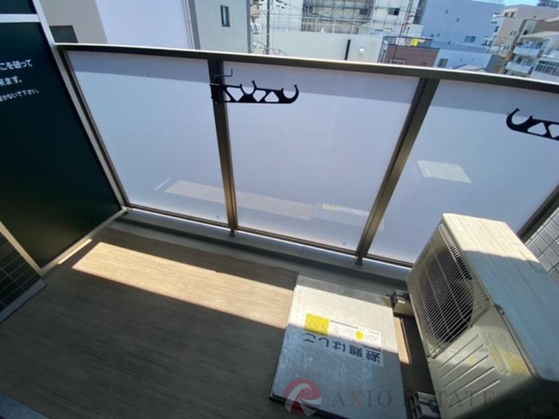 21/30 バルコニー