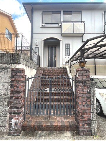 26/30 エントランス