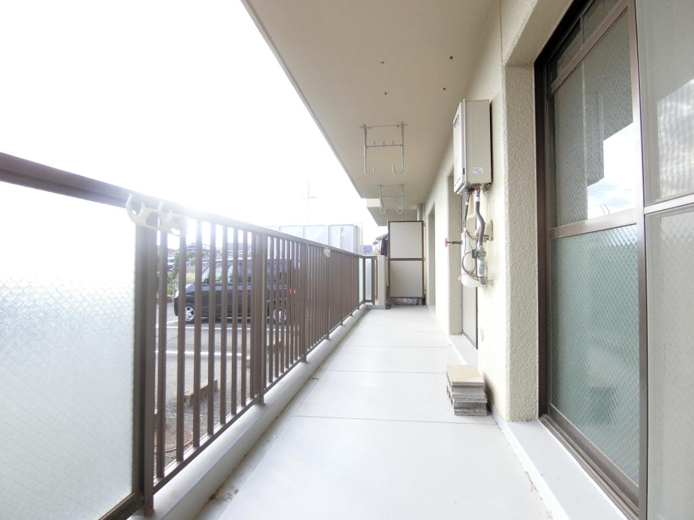 20/30 バルコニー