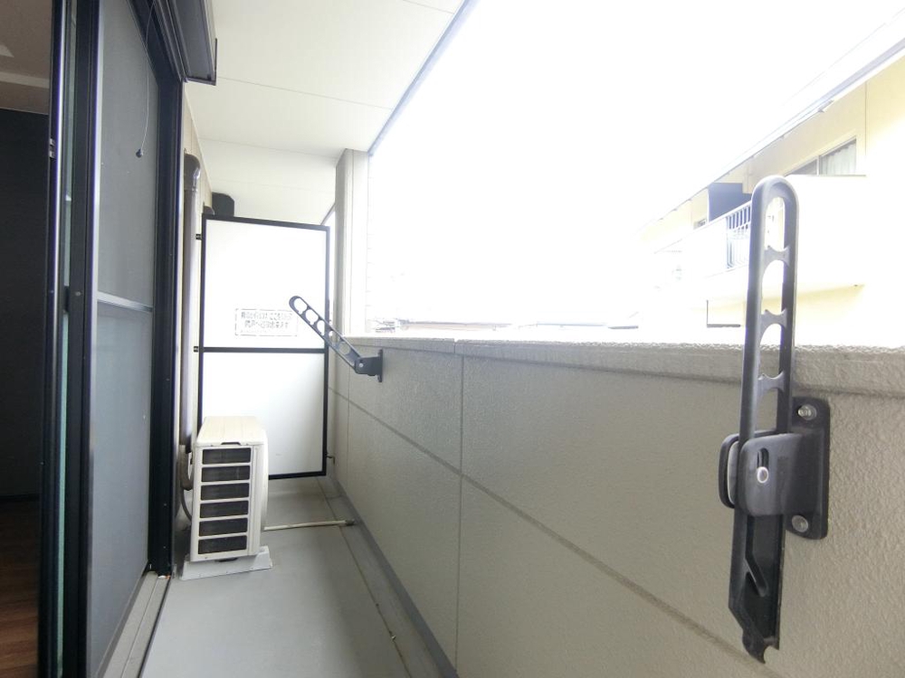 20/30 バルコニー